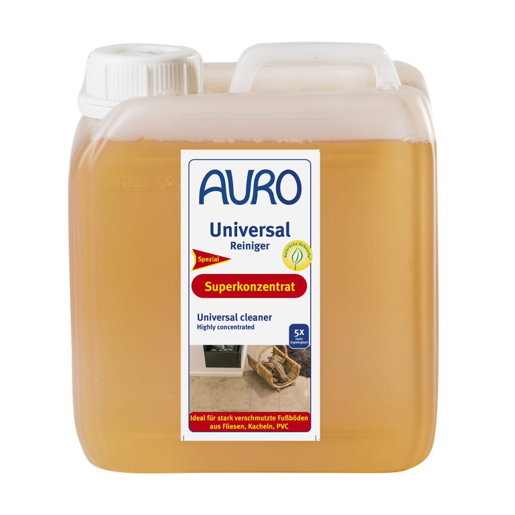 AURO Pflanzenchemie Universal-Reiniger: Hochkonzentrierter Reiniger für kraftvolle, effektive Reinigung und Pflege. Transparenter Behälter mit orangefarbener Flüssigkeit und sicherem weißen Verschluss. Sicher und vielseitig – bewährte natürliche Wirkung.