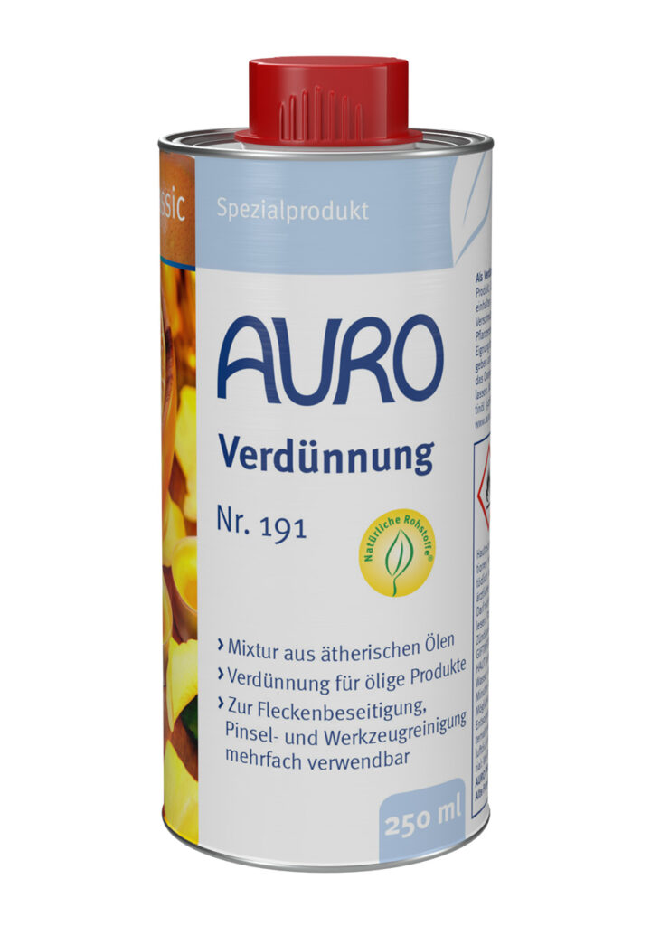 250 ml AURO Verdünnung: Lösungsmittel für Naturöle, ideal zum Verdünnen und Reinigen. Metalldose mit rotem Deckel, weißem Etikett und blau-gelben Akzenten. Hergestellt auf pflanzlicher Basis; unterstützt umweltfreundliche Lackierungen.