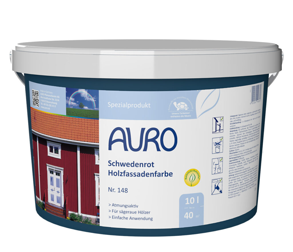 AURO Schwedenrot Holzfassadenfarbe ist ein weißer Kunststoffeimer mit roter Holzfassadenfarbe mit lebendigem Hausmotiv. Ideal für Holzoberflächen im Außenbereich, bietet sie dauerhaften Schutz und leuchtende Farben bei einfacher Anwendung.