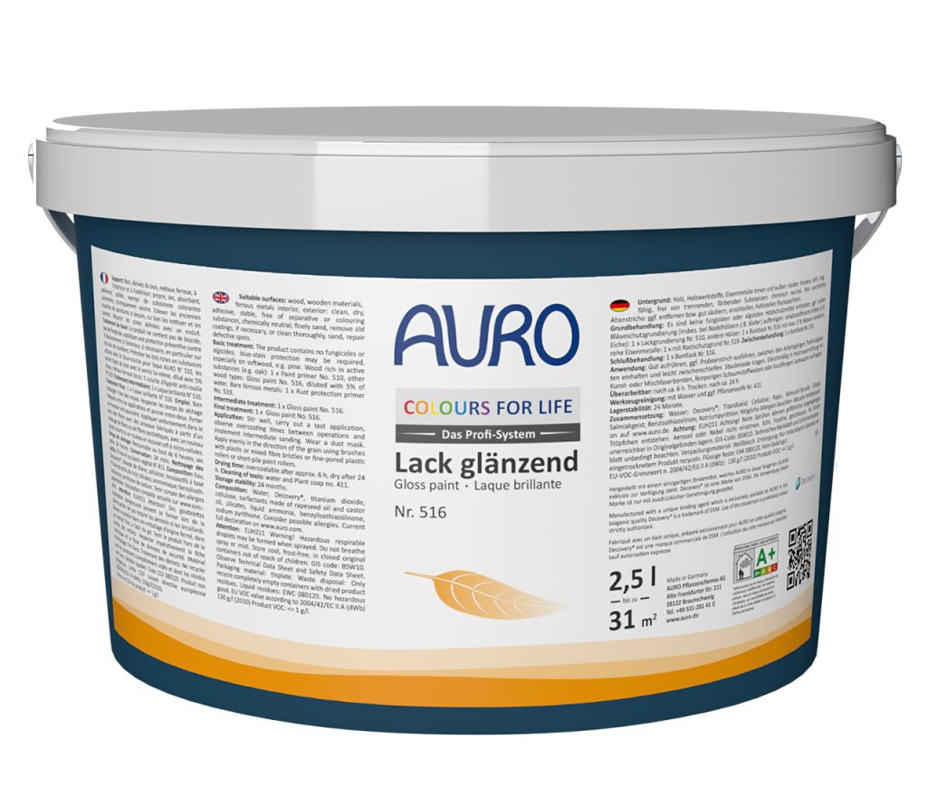 AURO COLOURS FOR LIFE Glanzfarbe, blau-weiß, 2,5-Liter-Eimer mit weißem Deckel. „Lack“-Etikett. Reicht bis zu 31 m². Umweltfreundliche, mehrsprachige Verpackung – perfekt für leuchtende, glänzende Oberflächen.