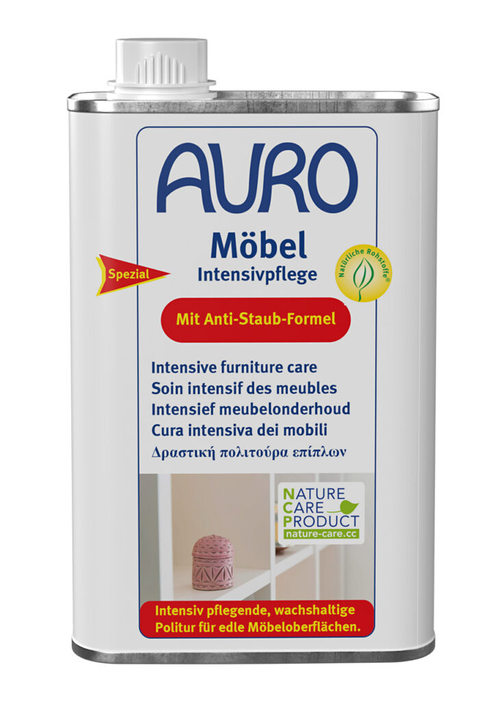 AURO Möbel-Intensivpflege reinigt und pflegt Möbel mit natürlicher Anti-Staub-Formel. Mehrsprachige Dose, öko-zertifiziert von Nature Care Product – schonende Holzpflege für jedes Zuhause.