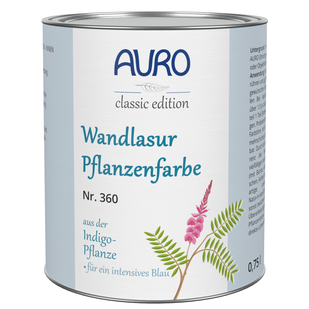 AURO Pflanzenchemie Wandlasur-Pflanzenfarbe Nr. 360 Blau ist eine natürliche, umweltfreundliche Wandlasur. Die 0,75-l-Dose ziert eine rosa blühende Pflanze auf dem Etikett, was auf die botanische, ungiftige Formel hinweist.